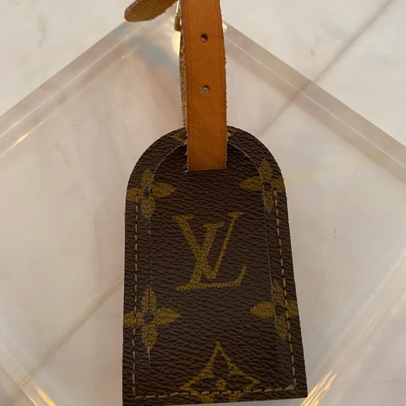 Louis Vuitton Luggage Tag - Authentic - Picture 4 of 7
